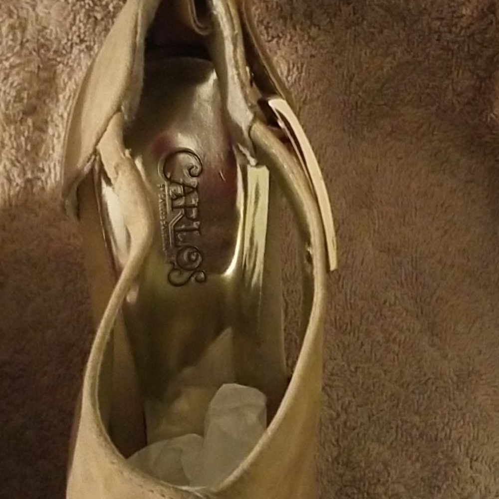 Shoes - Picture 4 of 5